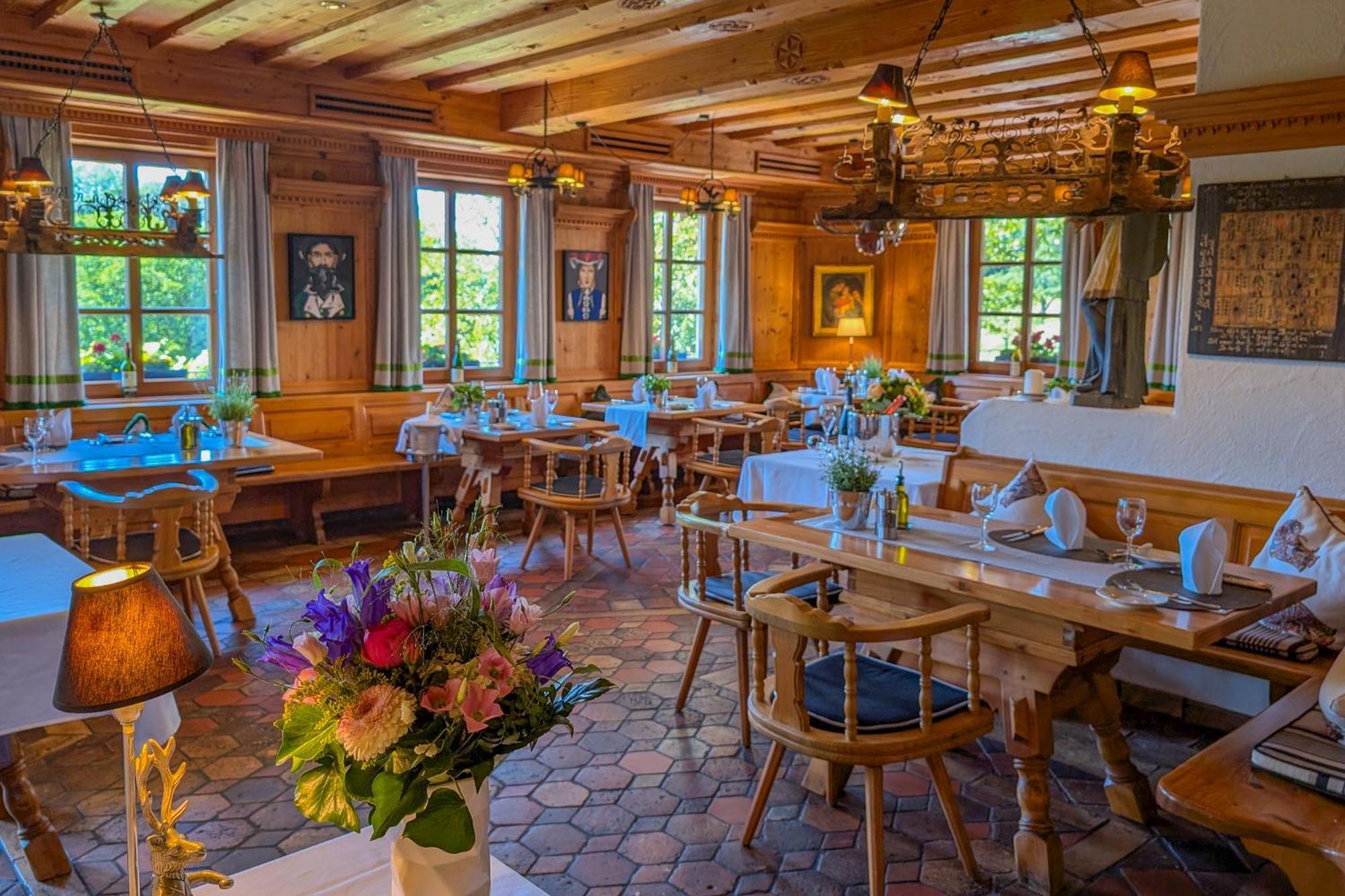 Hotel Restaurant Vinothek Lamm Bad Herrenalb Luaran gambar