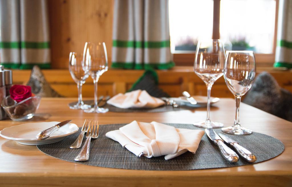 Hotel Restaurant Vinothek Lamm Bad Herrenalb Luaran gambar