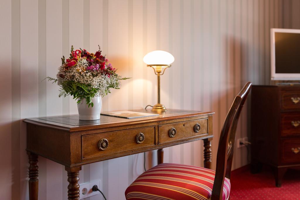 Hotel Restaurant Vinothek Lamm Bad Herrenalb Luaran gambar