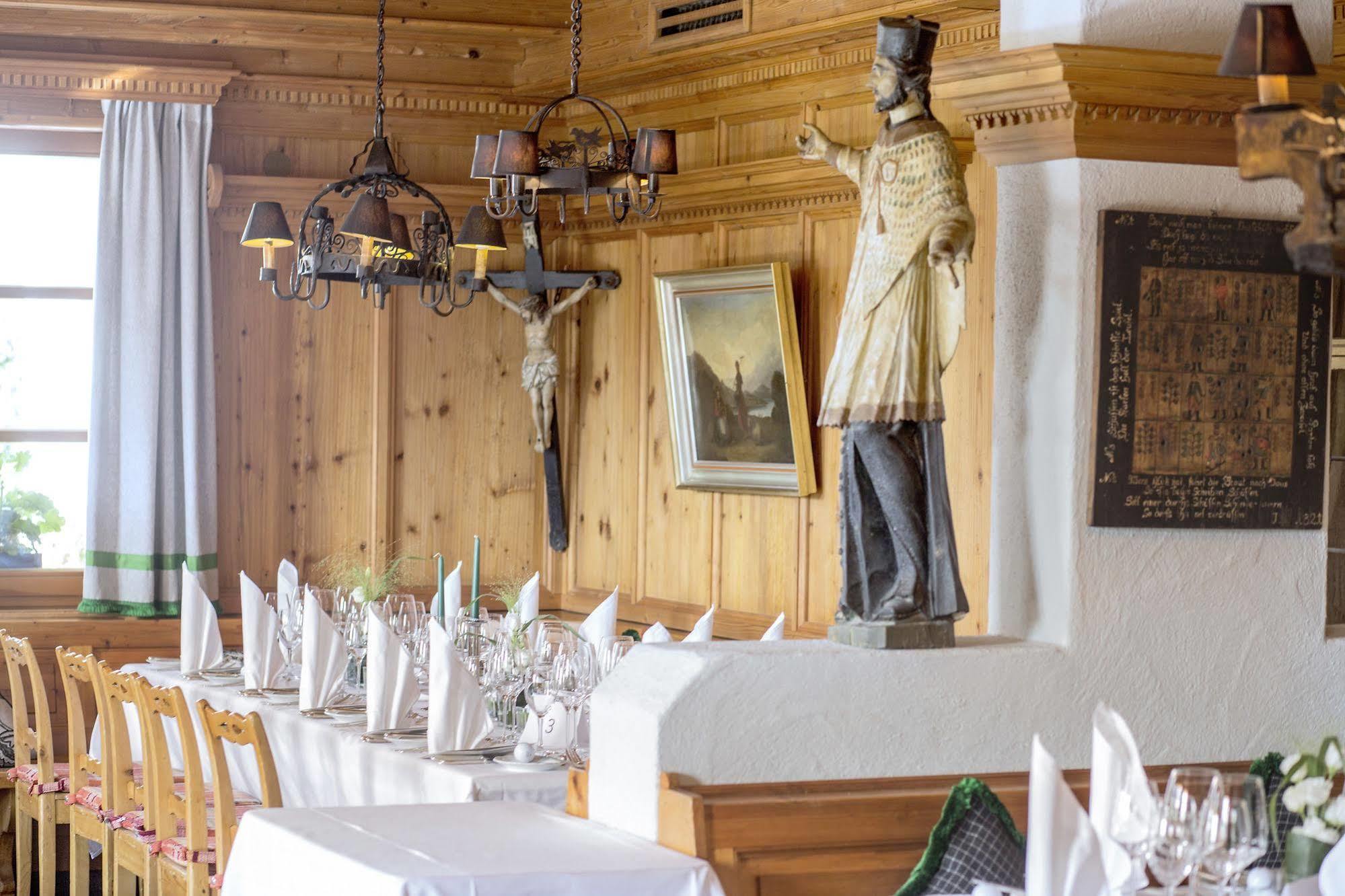 Hotel Restaurant Vinothek Lamm Bad Herrenalb Luaran gambar